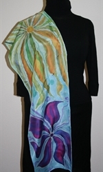Silk Shawl with Two Big Flowers and a Sun of Leaves - photo 4	 